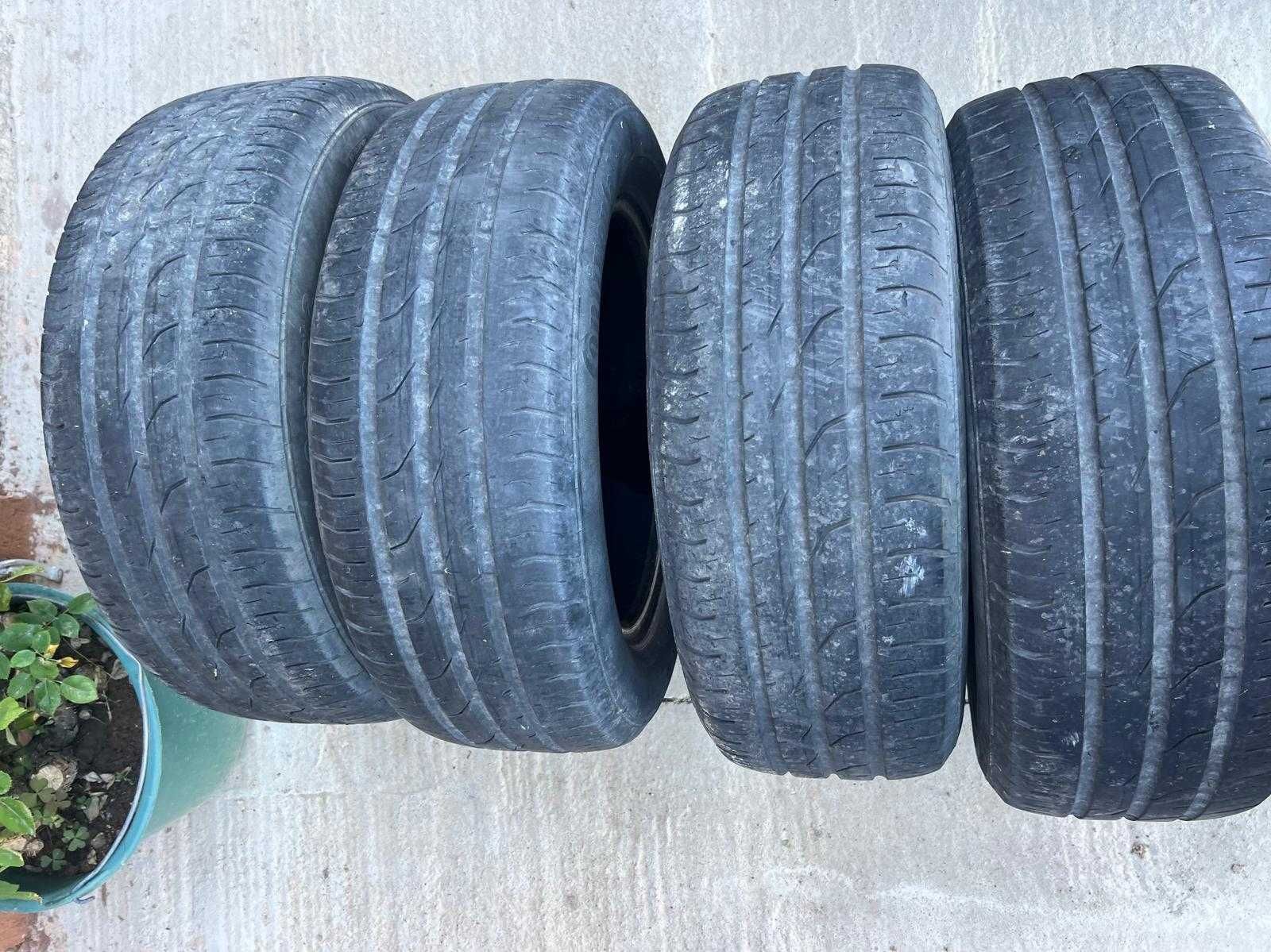 Vand 4 anvelope vara 205/60/16 marca Continental, 250 lei/set