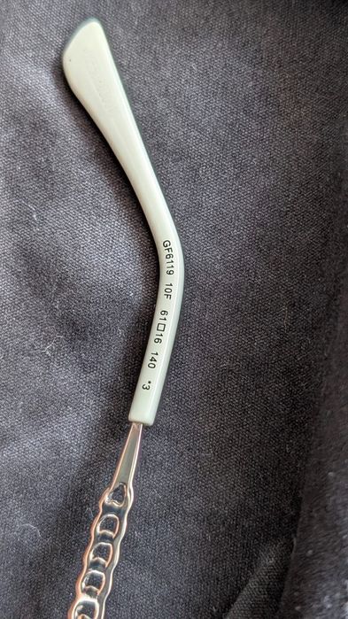 Дамски Слънчеви очила Guess GF6119 6110F