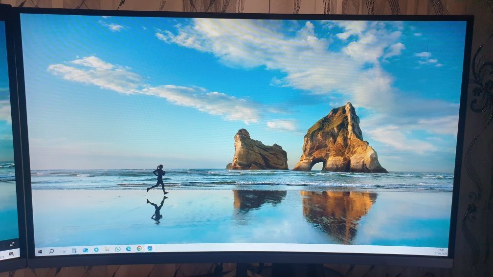 Monitor Xtech IPS 32 Curved Full HD 60Hz white Безрамичние
