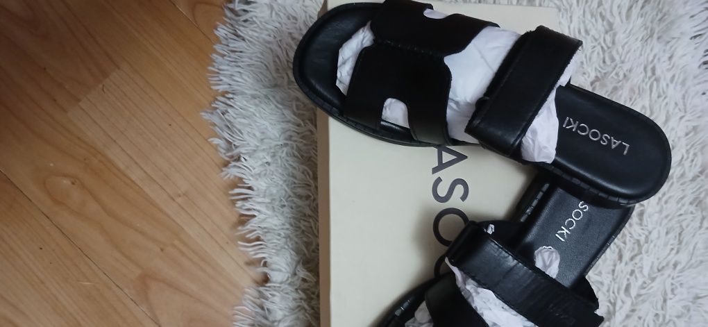 Papuci Lasocki nr 36