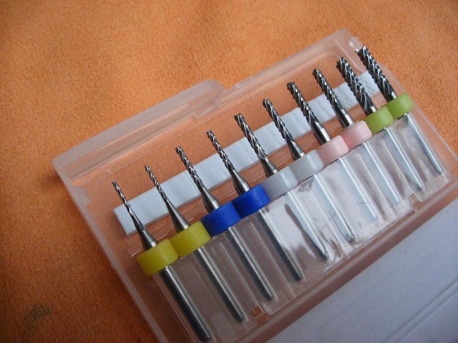 Фрезери цилиндрични Ф 0,6-3,0 mm твърдосплавни комплект Дремел Dremel