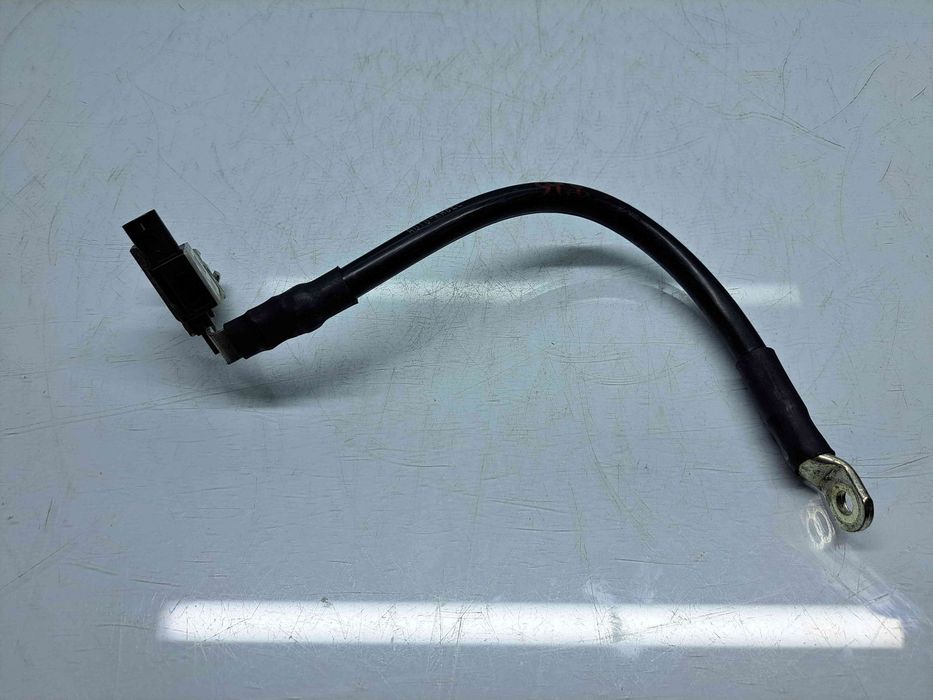 Borna baterie (-) AudiA6 (4G2, C7) [Fabr 2012-2017] 8T0915181