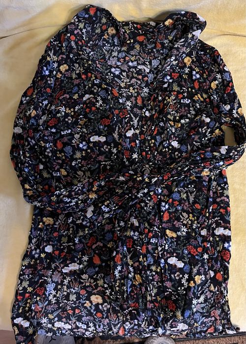 Camasi zara , bershka