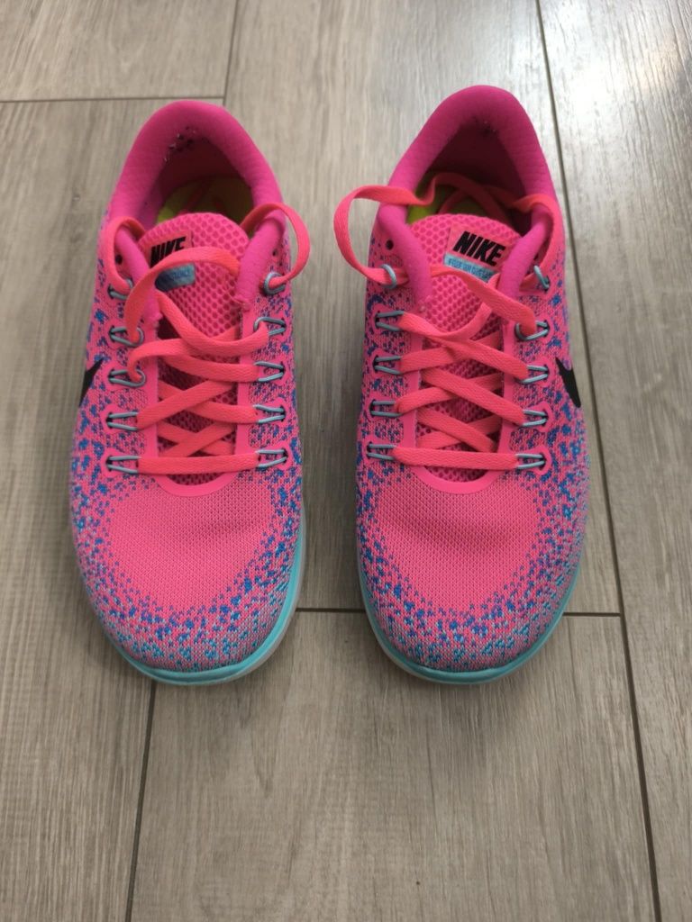 Nike Free RN N36.5