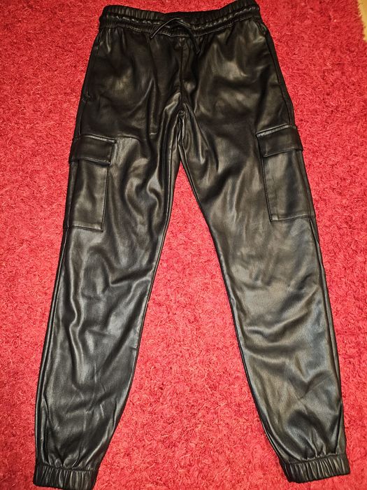 Pantaloni dama piele