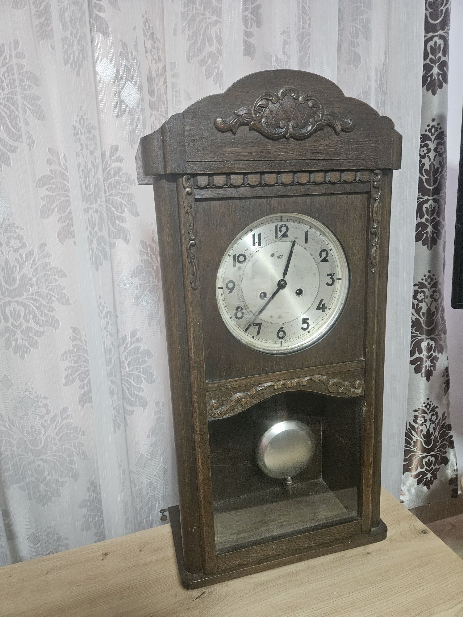 Ceas cu pendul mecanic