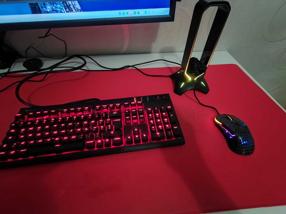 Vand tastatura Corsair strafe