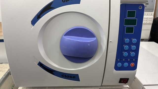 Autoclav 23 L cu imprimanta