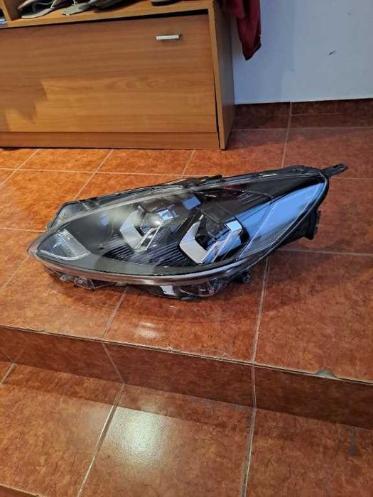 Far stanga Ford Kuga 3 Full Led original cod LV4B13W030AK