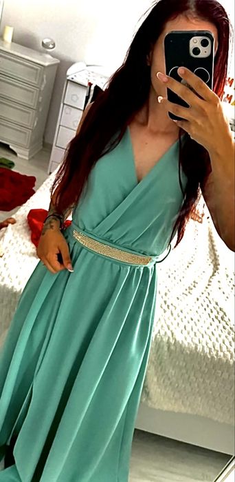 Rochita una lunga cu eticheta una scurta cu eticheta