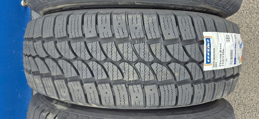 225.70.15C Sebring M+S (By Michelin) Dot2025