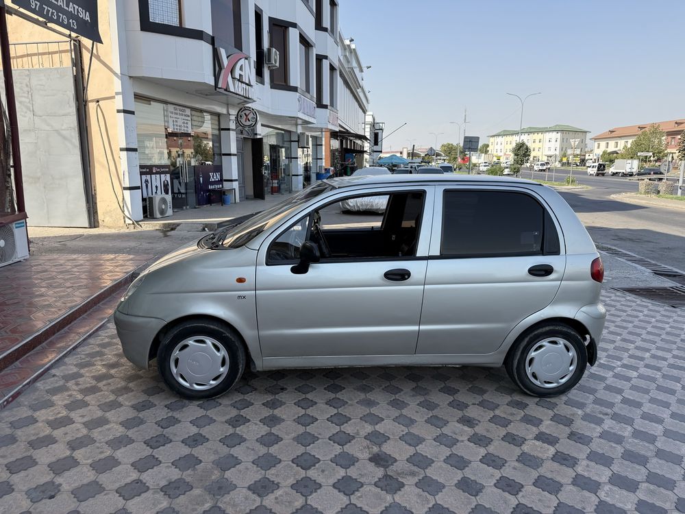 Matiz sotiladi 2009 yil xolati yaxshi
