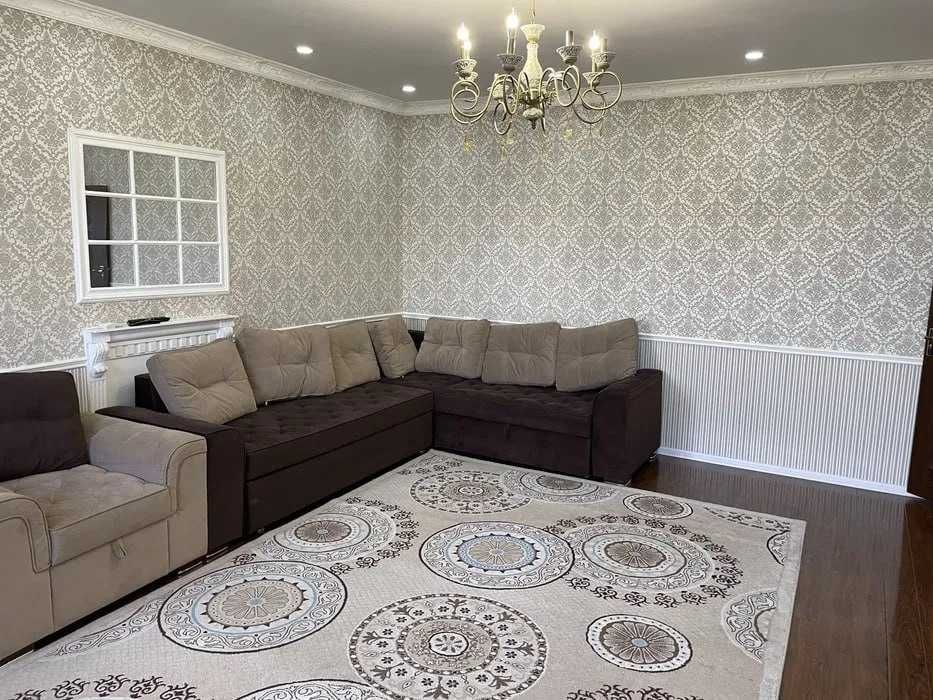 Яккасарай улица Бабур 2\2\4  63м2