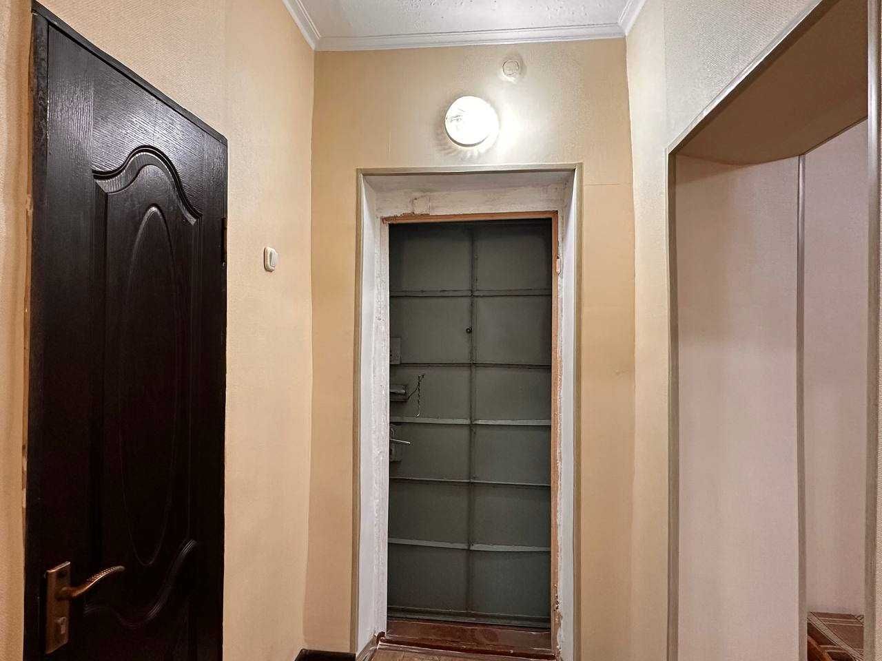 1 Комнатная кирпичный дом 37.000 у.е
