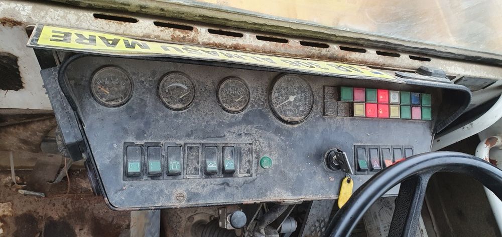 Vola Liebherr 531  1990