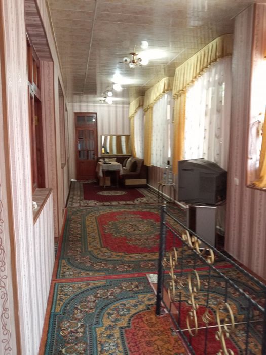 Toshkent tumani abdurahmonda 3sutu uy sotiladi 110000$min 5ta hona