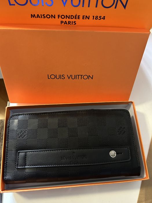 Мъжки портфейл Louis Vuitton