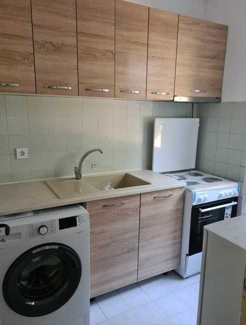 Дава се под наем Двустаен апартамент в Пловдив, Мараша - 65 кв.м за 214.2 € - Снимка #2