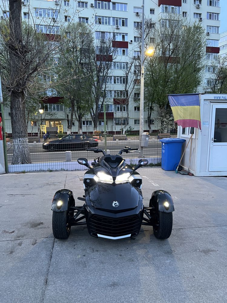 Can-am Spyder Impecabil