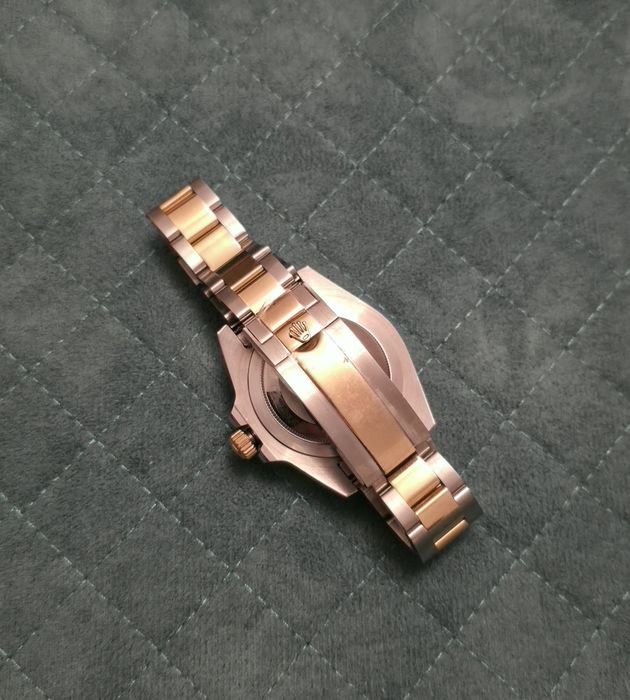 Rolex submariner  swiss