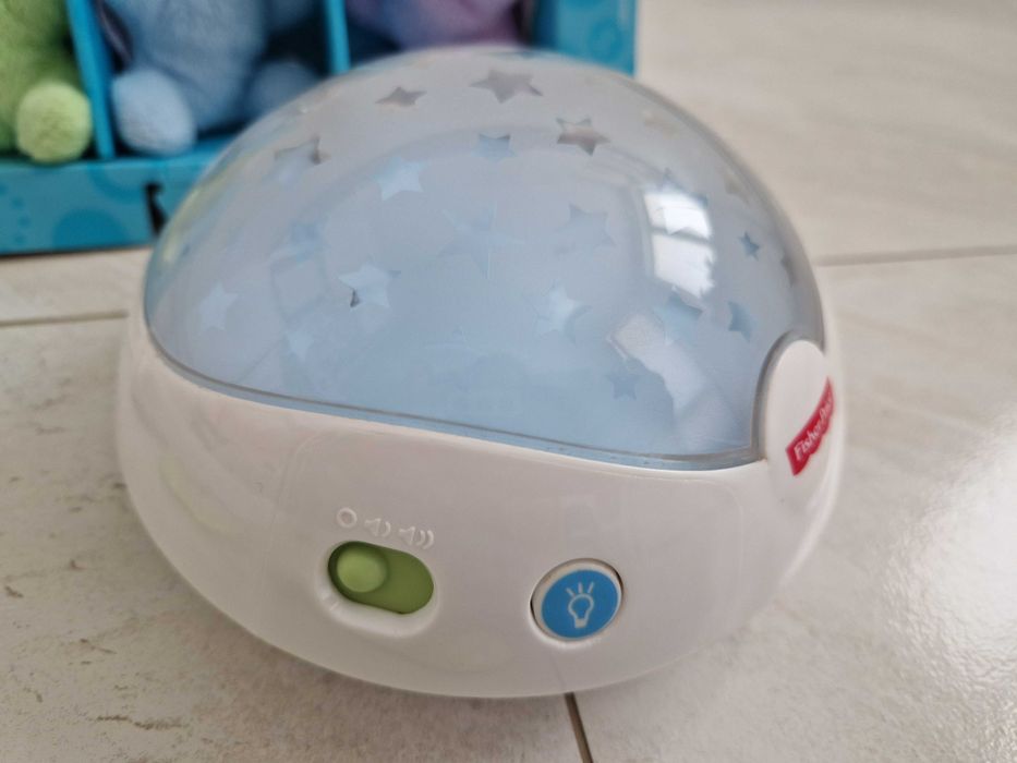 Fisher Price Музикална въртележка за легло МЕЧЕТА-ПЕПЕРУДИ