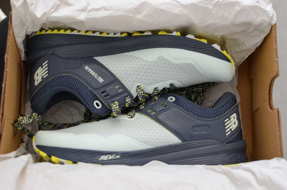 NOU! Pantofi sport alergare New Balance FuelCore Nitrel Trail V2