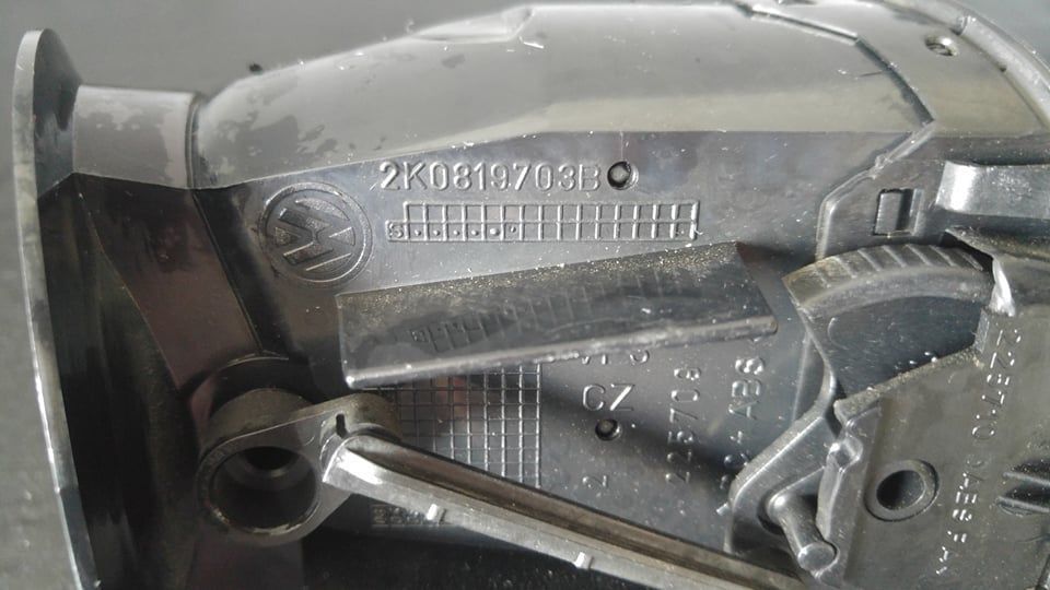 Gura ventilatie grila aeroterma bord vw caddy 3 2 ka 2kh 2k0819703b
