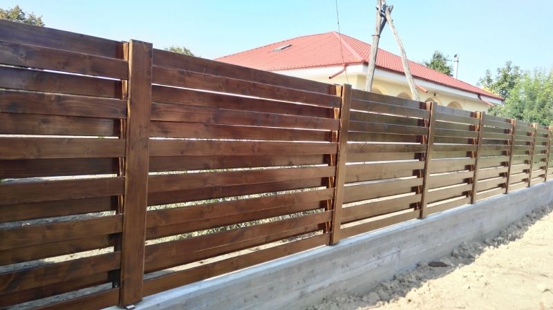 Construim garduri  din scandura sipca metalica