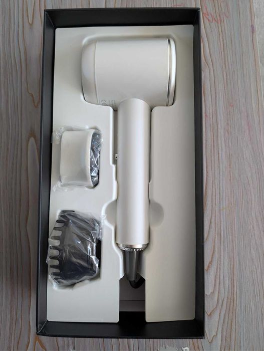 Нов Сешоар с йонна технология за гладка и блестяща коса жени прическа