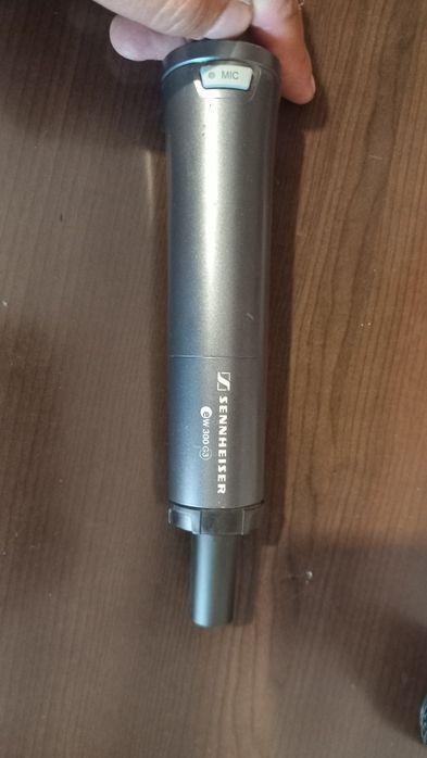 Microfon fără capsula receptor  SENNHEISER  ew300g3 frecventa 823- 865