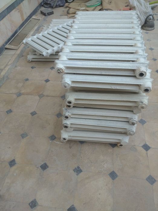 Батарея чугунная