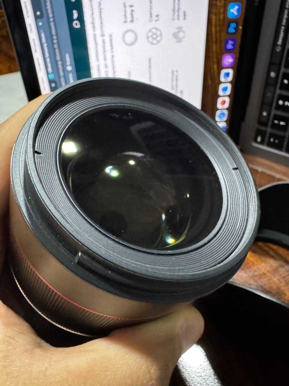 Объектив Samyang 50mm f1.4 
E-mount с автофокусом