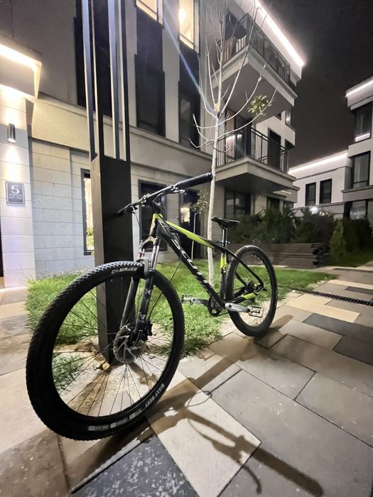 Продам велосипед Scott