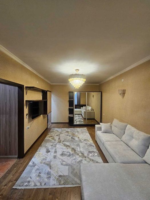 СПЕШИ КУПИТЬ‼️‼️ Вторичка 1/4/5 35м2 ор Ц квартал, метро Мирзо-Улугбек