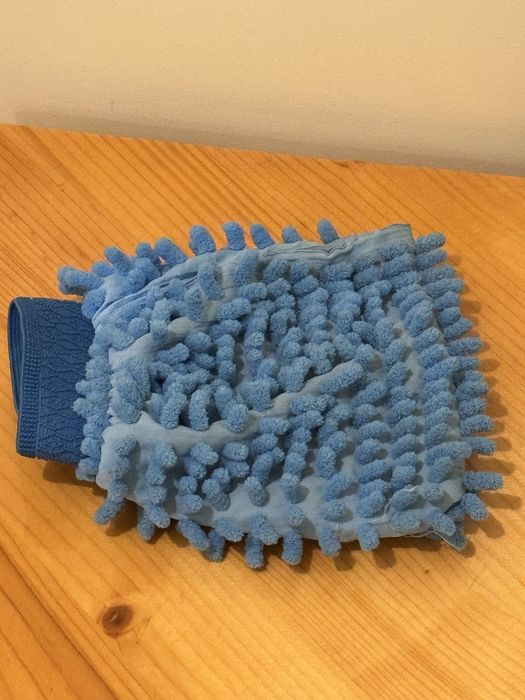 Ръкавица за почистване на автомобил