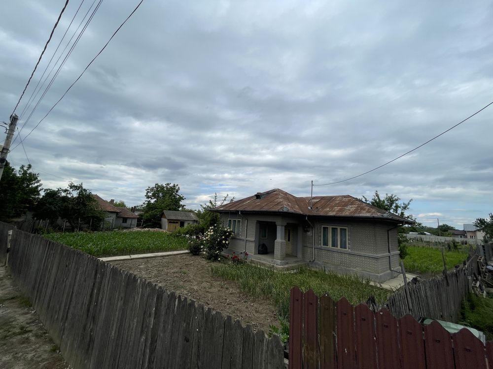 Vanzare casa cu teren Cosereni Ialomita