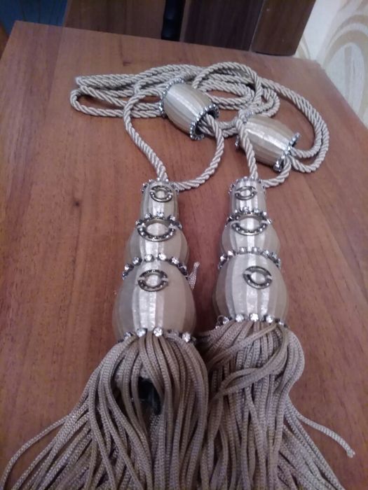 Продам прихваты для штор