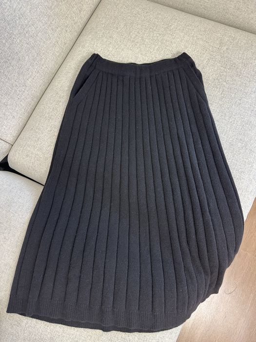 Set 2 piese Loro Piano 100% casmir nou M