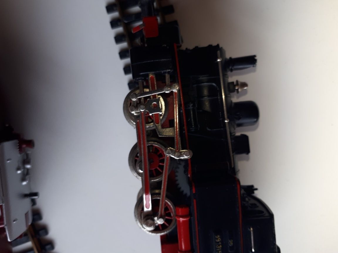 Locomotiva LDH si cu abur