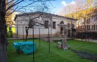 Casa, 6 camere, 200 mp, Central