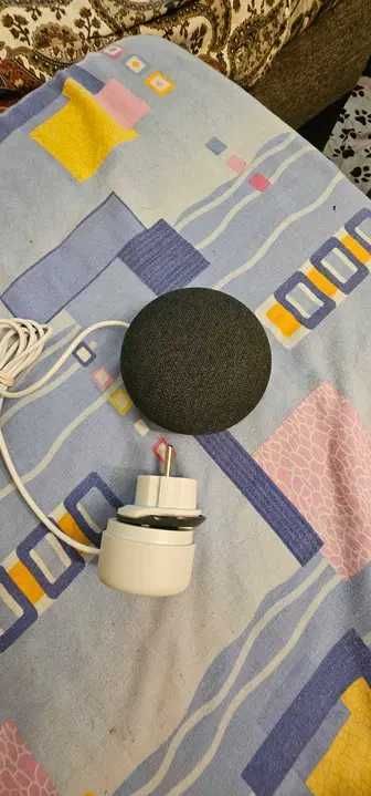 boxa smart Google Nest Mini (Model H2C)  Chalk Smart Speaker