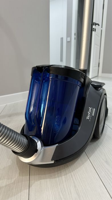 Продам пылесос б/у