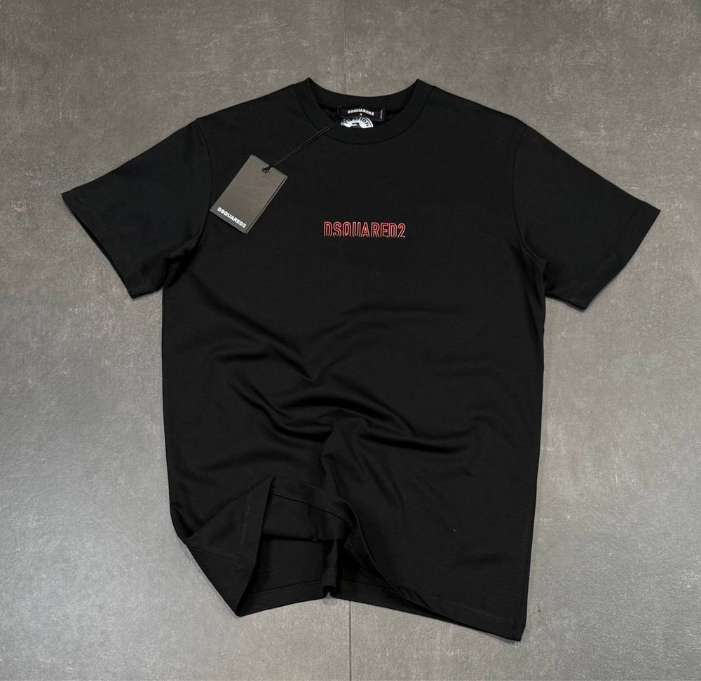 Мъжки тениски DSQUARED ! Различни модели
