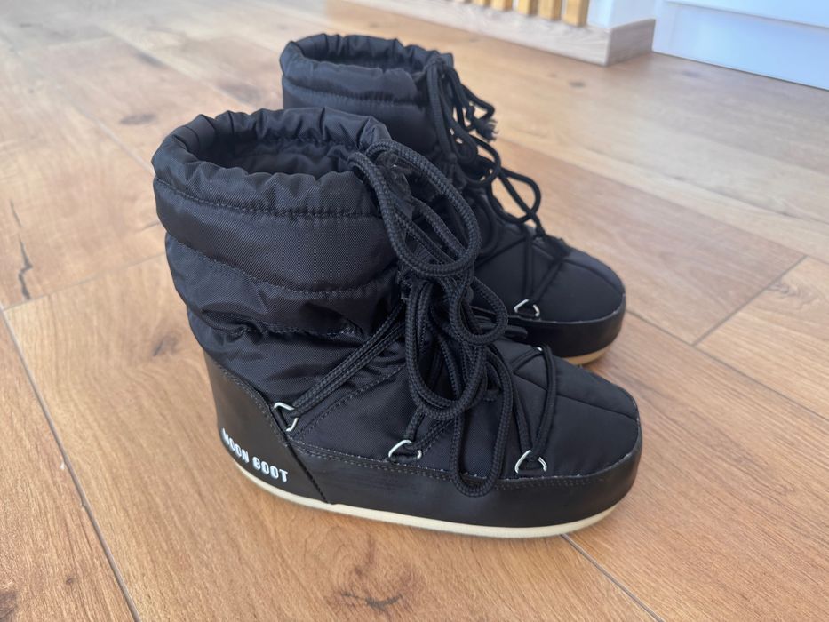 Апрески Moon boot