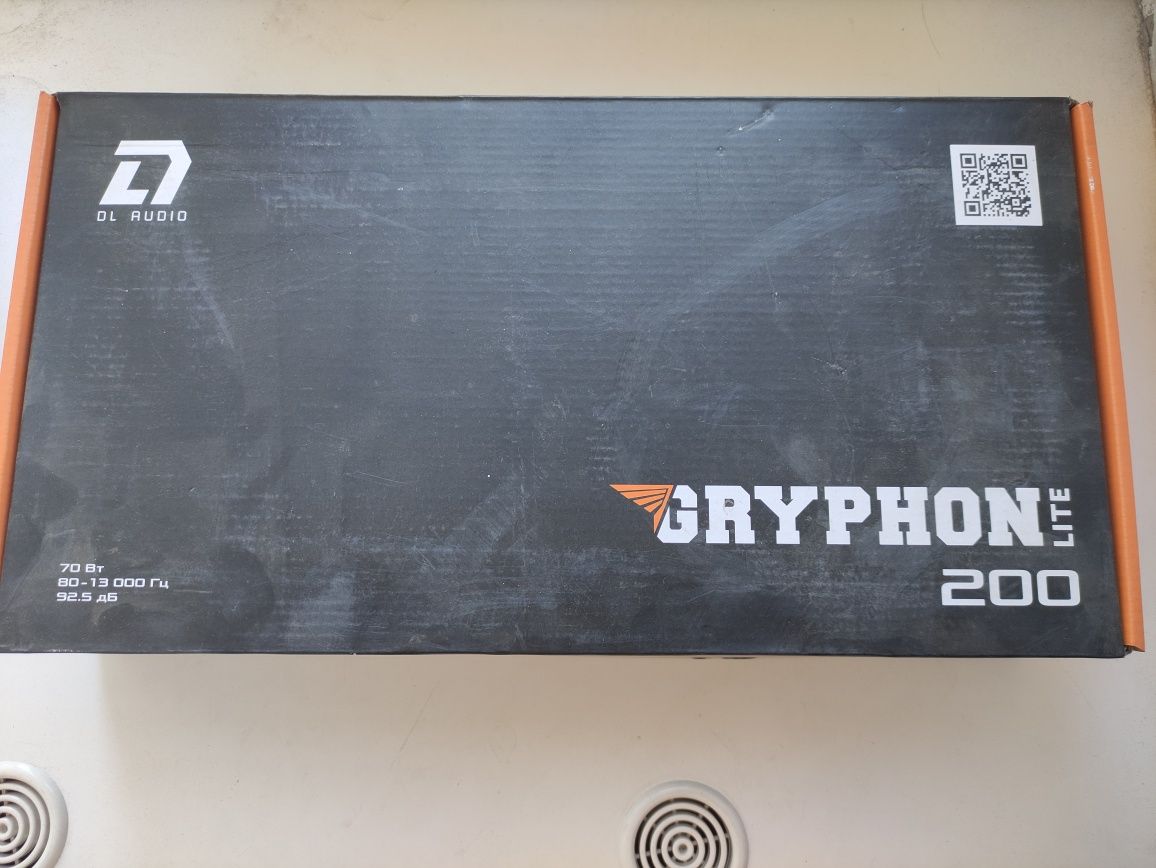 Ширикополосная эстрадка DL Audio Gryphon Lite 200