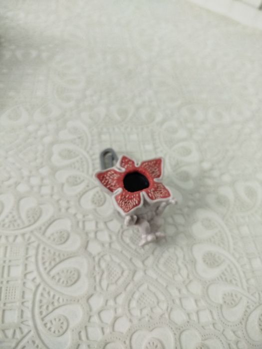 Дима Горгон из сериала STRANGER THINGS