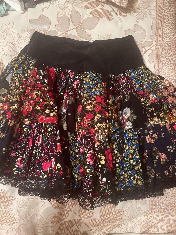 Продам красивую юбку
