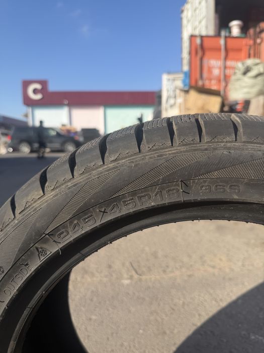 Зимняя шина BOTO 245/45 R18 – в отличном состоянии