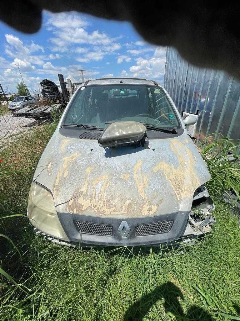 Челно стъкло за E46 / Pejo 206 / Megane Scenic 1 / Megane 2 / Meriva A