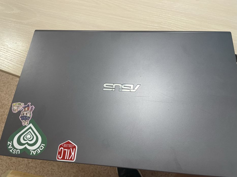 Продам ноутбук асус хорошем или обмен на айфон 13